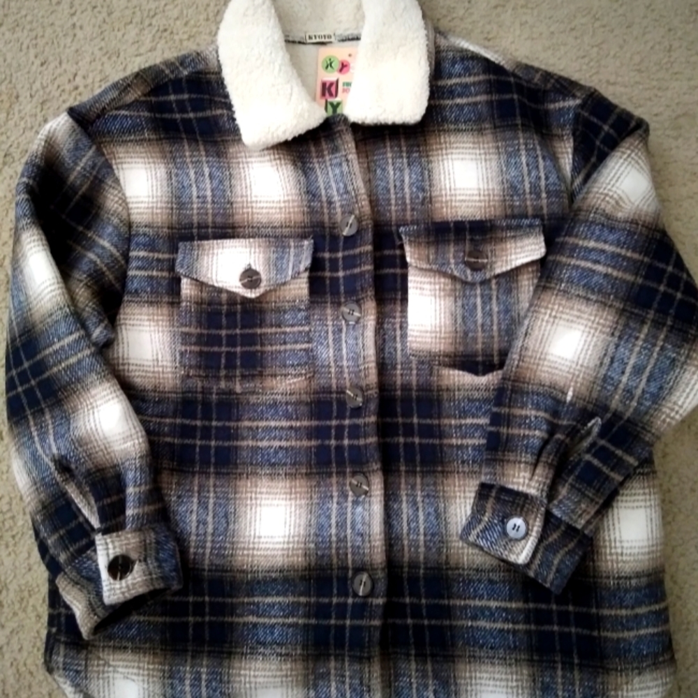 🆕️Women's Shacket 🆕️